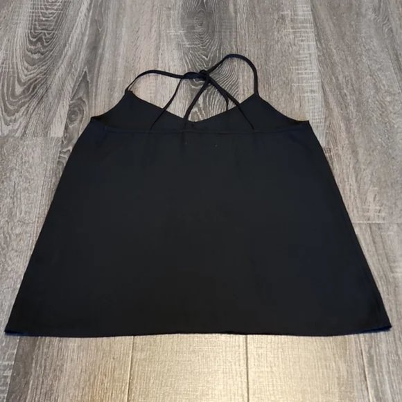 🍁 Abercrombie & Fitch strappy Tank Top 🍁 - Picture 3 of 3